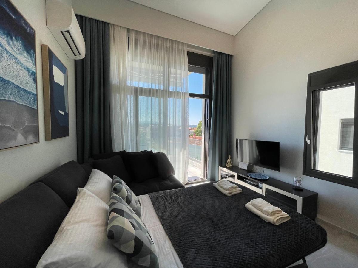 Callisto Luxury Suite Nikiti  Esterno foto