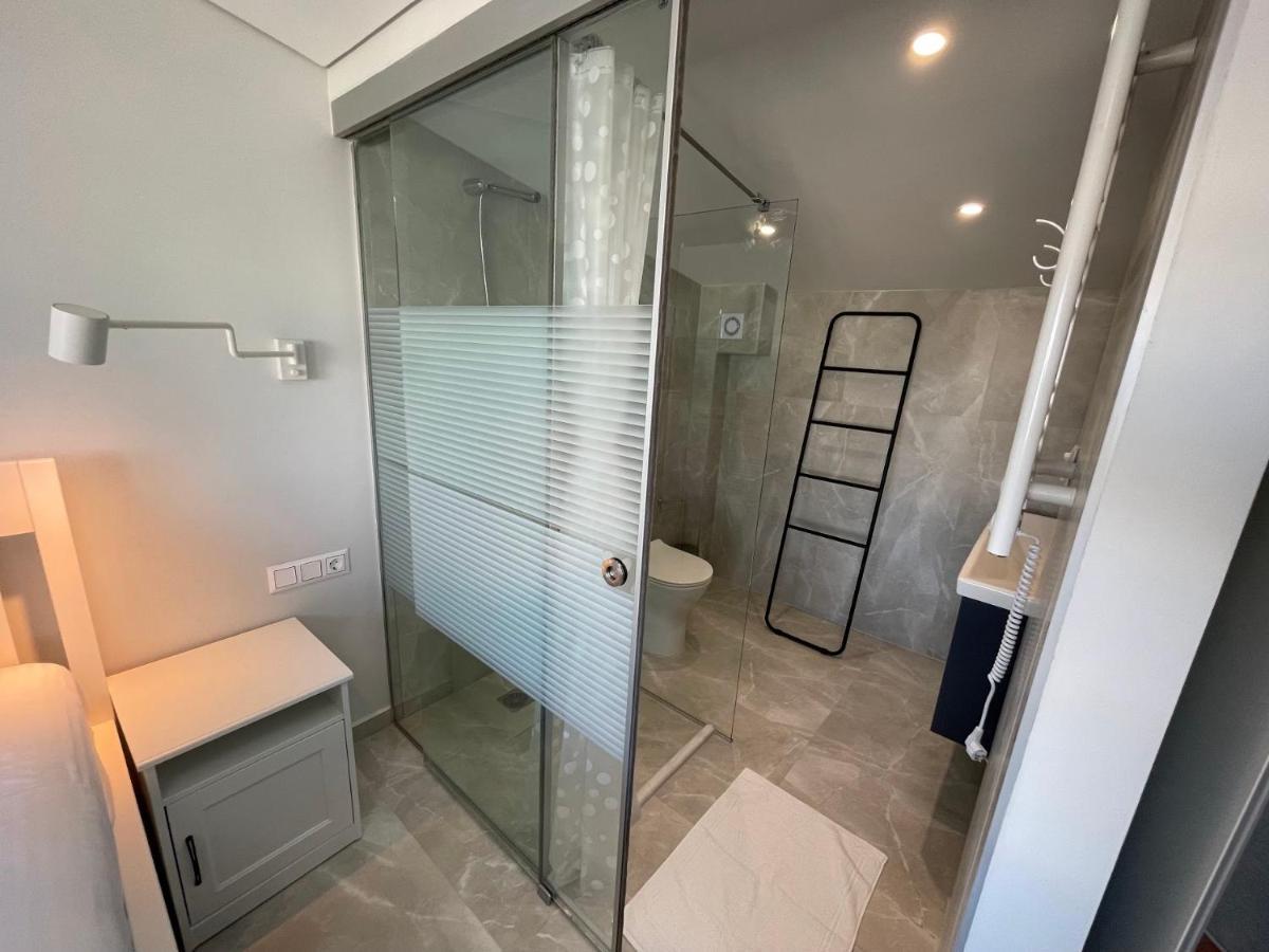 Callisto Luxury Suite Nikiti  Esterno foto